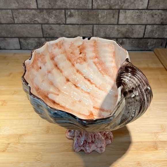 Vintage Ceramic Shell Bowl with Pedestal of Coral 8”x 7.5” Beach Decor - Picture 3 of 11